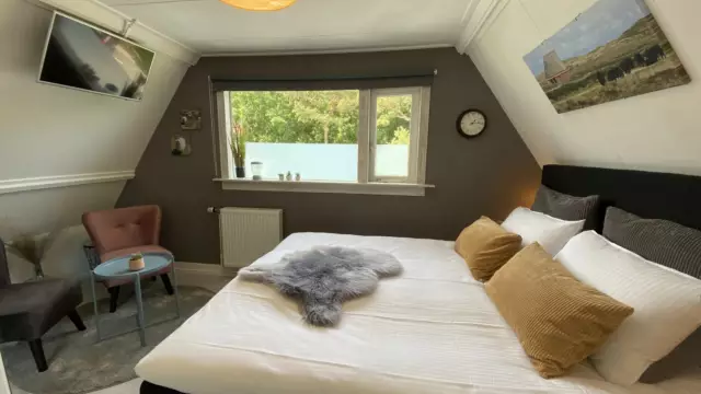 Ben B De Nachtegaal in De Koog VVV Texel