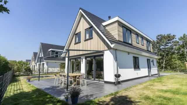 Vakantiewoning tuin villapark So What VVV Texel