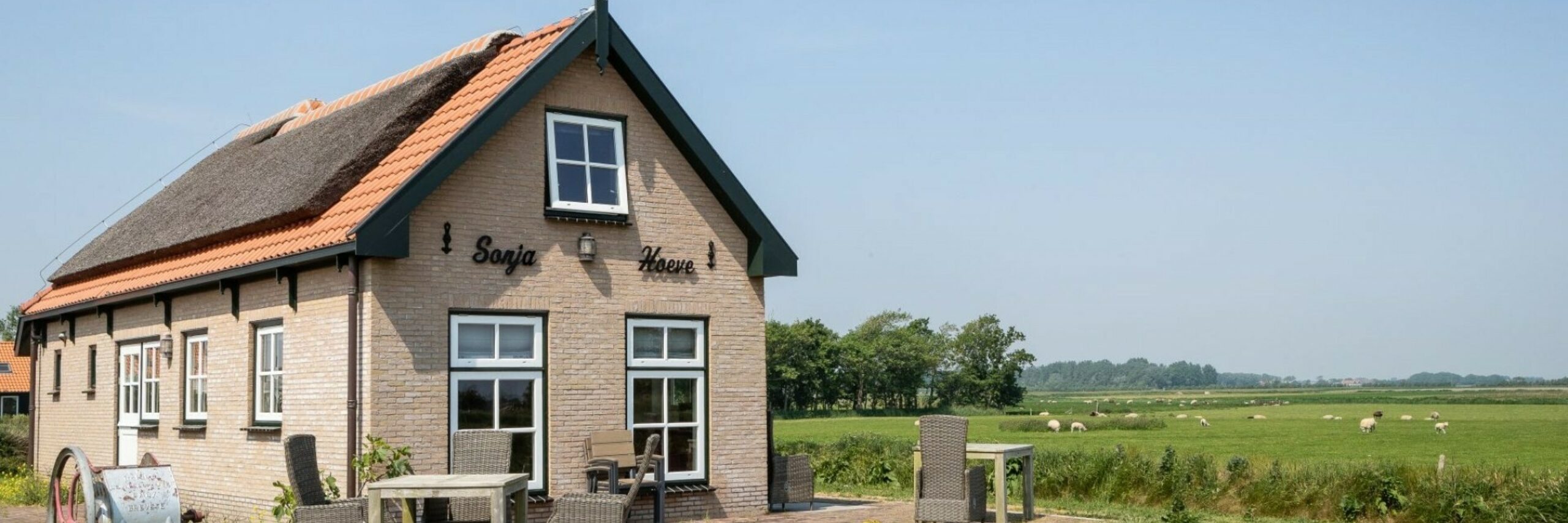 Sonja van Anja Hoeve rolstolvriendelijk huisje VVV Texeljpg