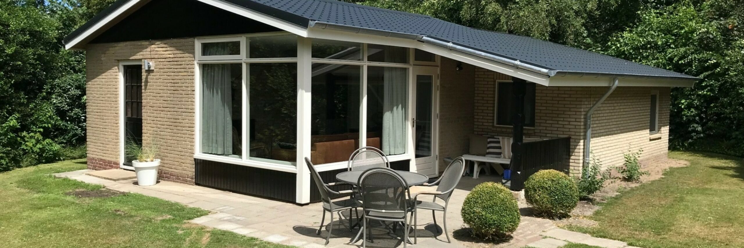 Vakantiehuis Zeewier op vakantiepark De Toes in Oosterend VVV Texel