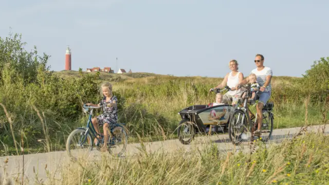 Fietspad nabij de vuurtoren