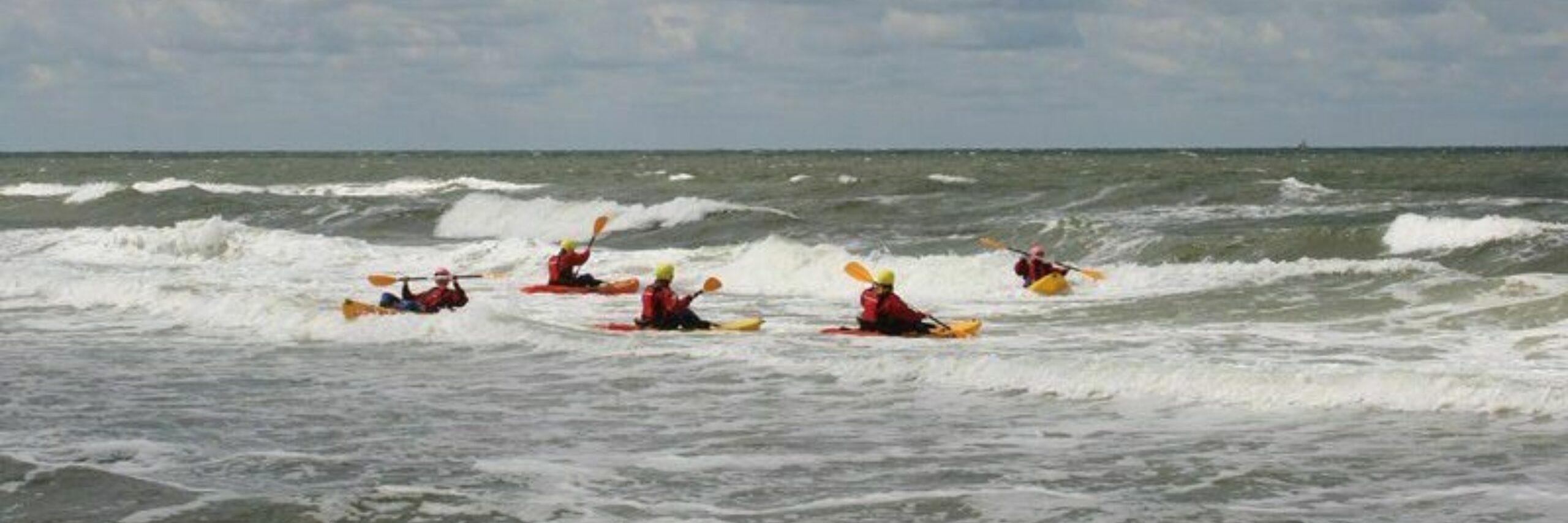 Kajakken op zee Texel Active VVV Texel
