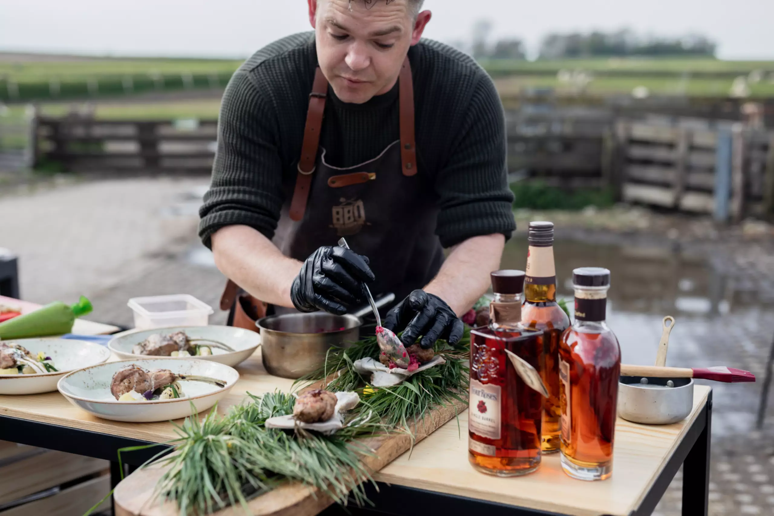 Daan Kappert aan de slag tijdens de BBQ Battle