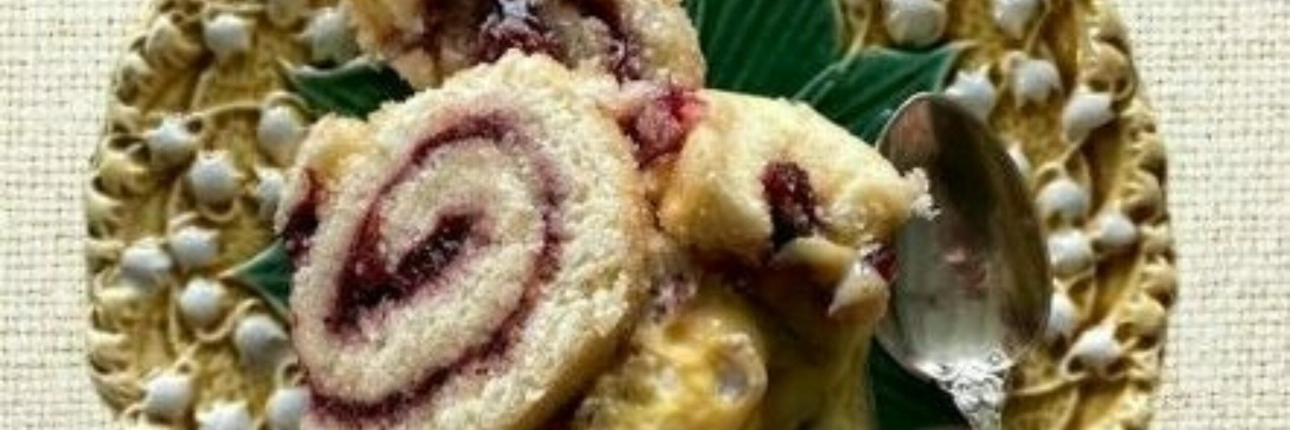 Opgerolde cake met Texelse vruchtenjam VVV Texel fotograaf Annette van Ruitenburg 2