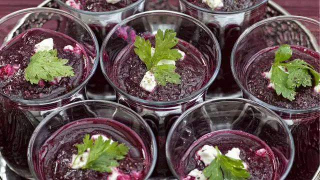Gazpacho biet en bramen VVV Texel Fotograaf Annette van Ruitenburg