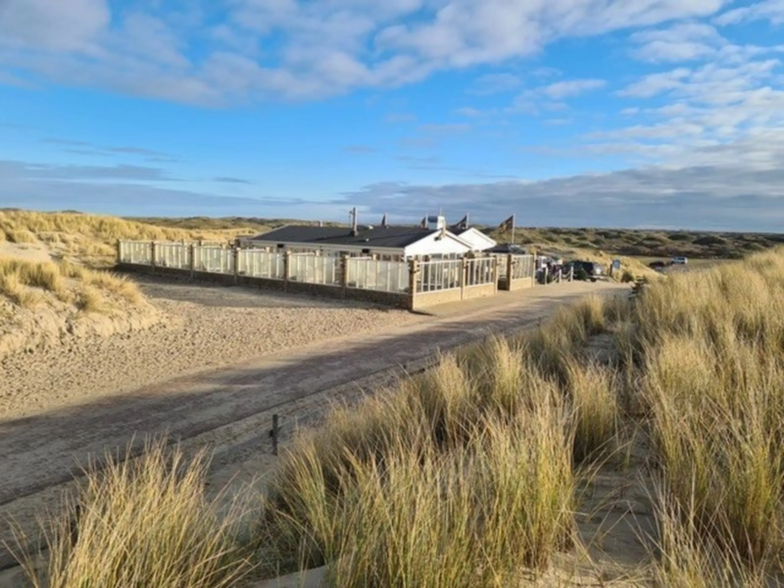 Strandpaviljoen Paal 28