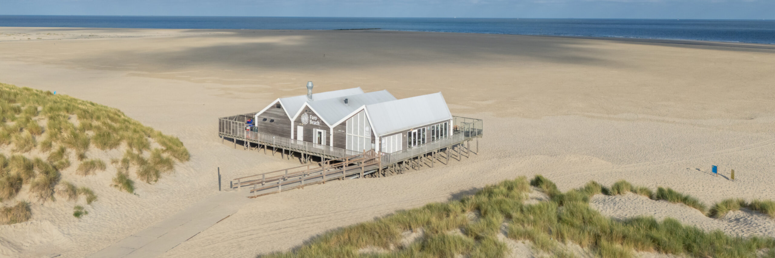 Hayco Paal 31 Faro Beach Texel Avond 01