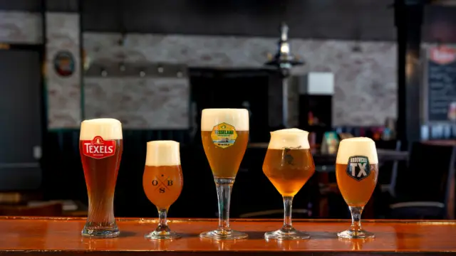 De Zwaan glazen bier 03 1