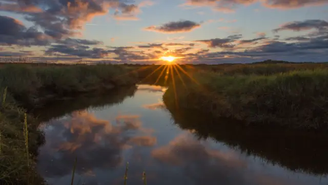 Zonsondergang in De Slufter fotowedstrijd VVV Texel Inez Vree 2