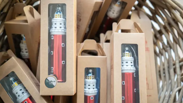 Vuurtoren kerstbal 2023 VVV02056