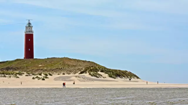 Eierlandse Duinen Vuurtoren