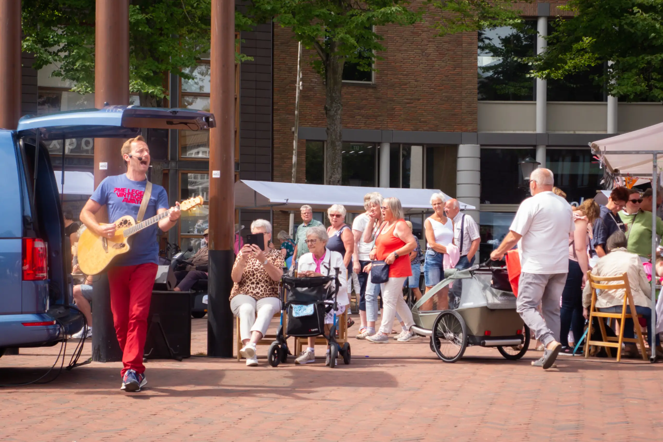 Zomermarkt Den Burg