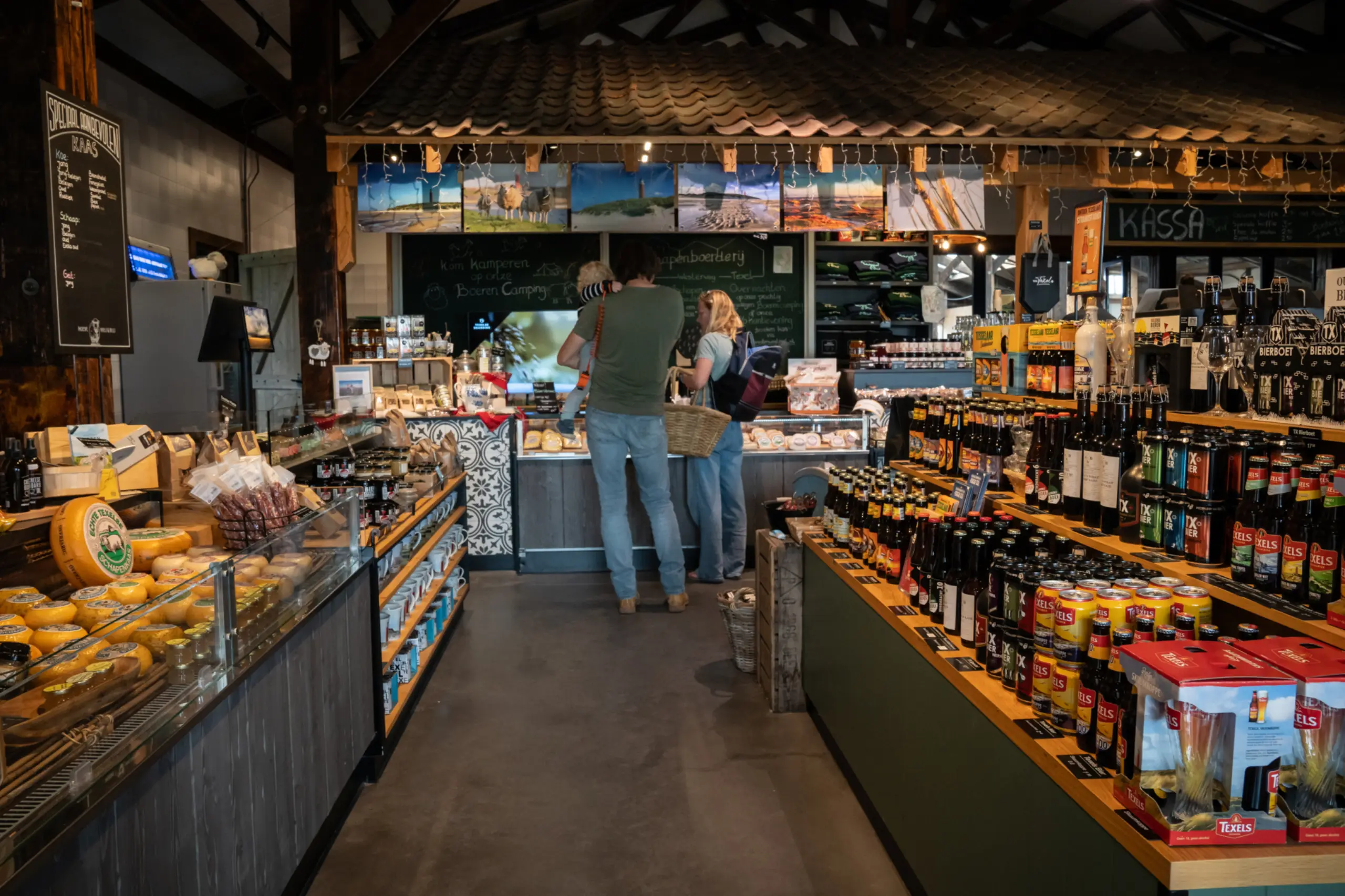Verse, lokale producten haal je bij de boerderijwinkel