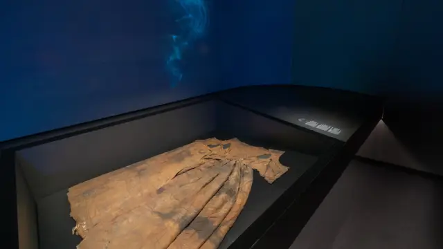 Das Hochzeitskleid in der Ausstellung c Museum Kaap Skil