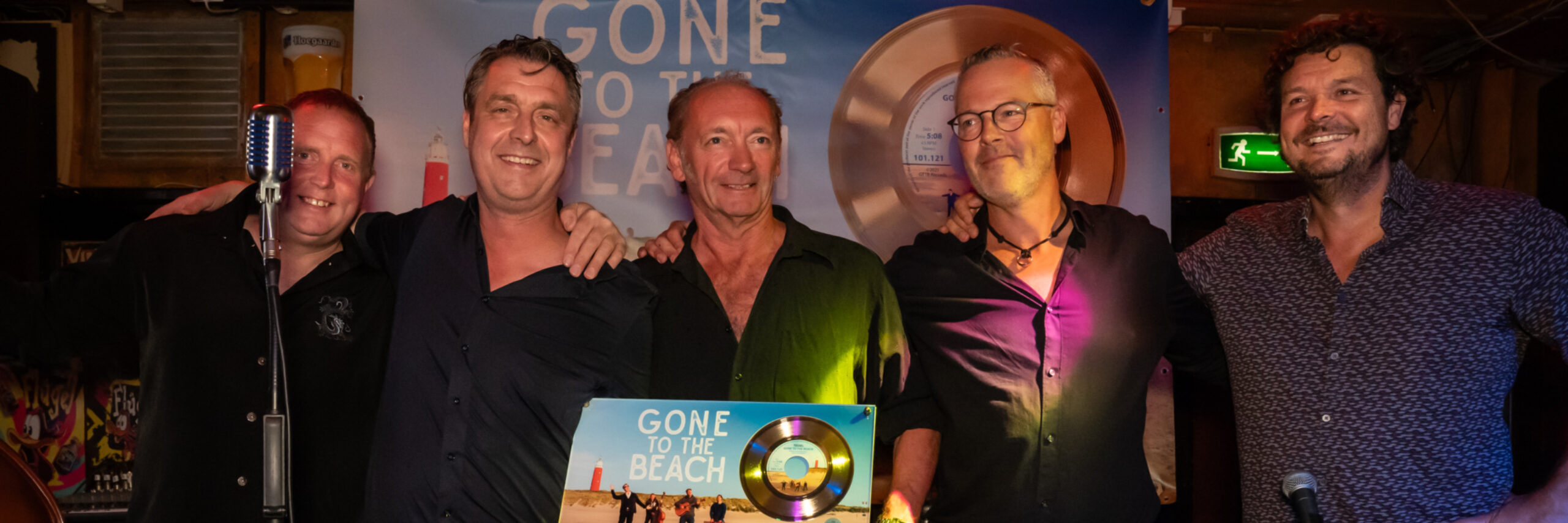 Gouden plaat Gone to the Beach